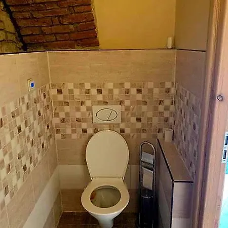 Wellness Apartman * Středokluky